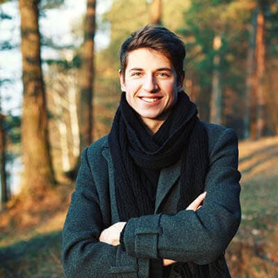 Александр Иванов
